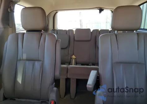 2016 Chrysler Town & Country Touring from USA, damaged, VIN 2C4RC1BG2GR213692